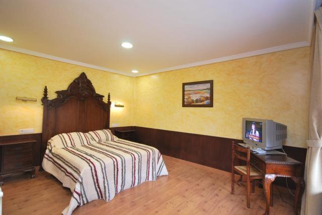 Hotel Arenas De Cabrales- Apartamentos 外观 照片